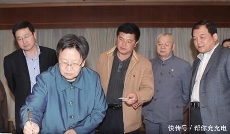 李敏&毛主席爱女李讷笔法沉稳奇宕,与李敏笔墨不同,书法毛体气韵浓郁