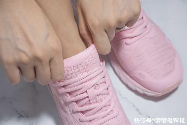 运动|跑者的户外装备，咕咚10K悦弹跑鞋测评