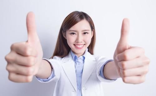 女士戒指戴法含义指什么？胡乱戴，容易引发误会