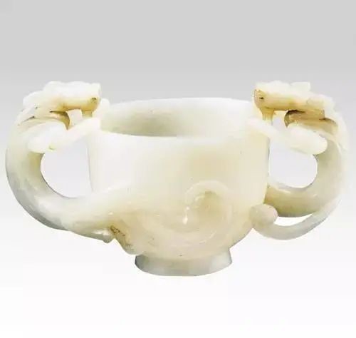 村民挖菜窖挖出明代古墓,出土唯一一件玉器,成为首都博物馆的镇馆之宝