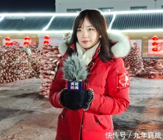 在零下十几度的室外,即便鼻子被冻得通红,王冰冰仍