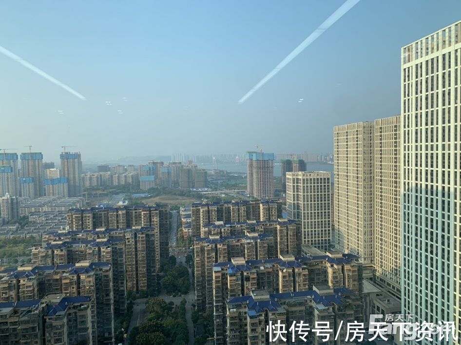 售楼处|从复地·滨江金融中心现场发来一条项目新消息,请查看