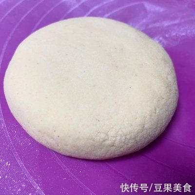 简单省事懒人菜桂花豆沙玉米包，一次就上瘾