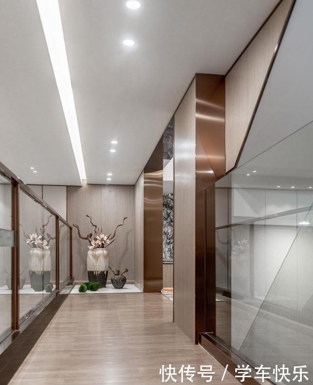 客厅|390㎡中国风别墅，一进门就被客厅吸引，这才是惊艳之作！