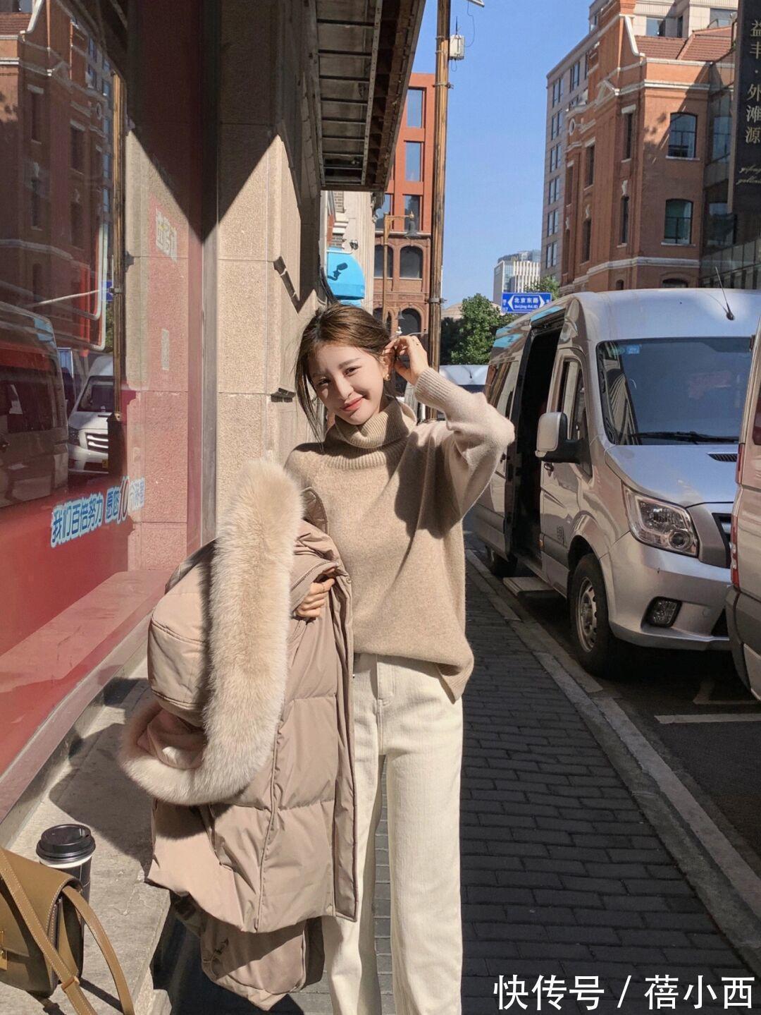 半身裙 今年羽绒服“穿长不穿短”,搭配思路给你总结好了,照穿就很时髦