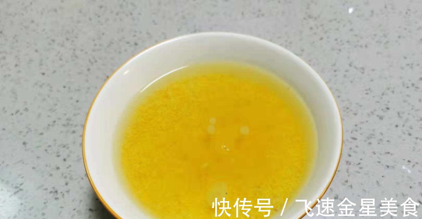 老少皆宜|立秋后,小米别做粥了,简单一炒,营养价值极高,健脾养胃又除热!