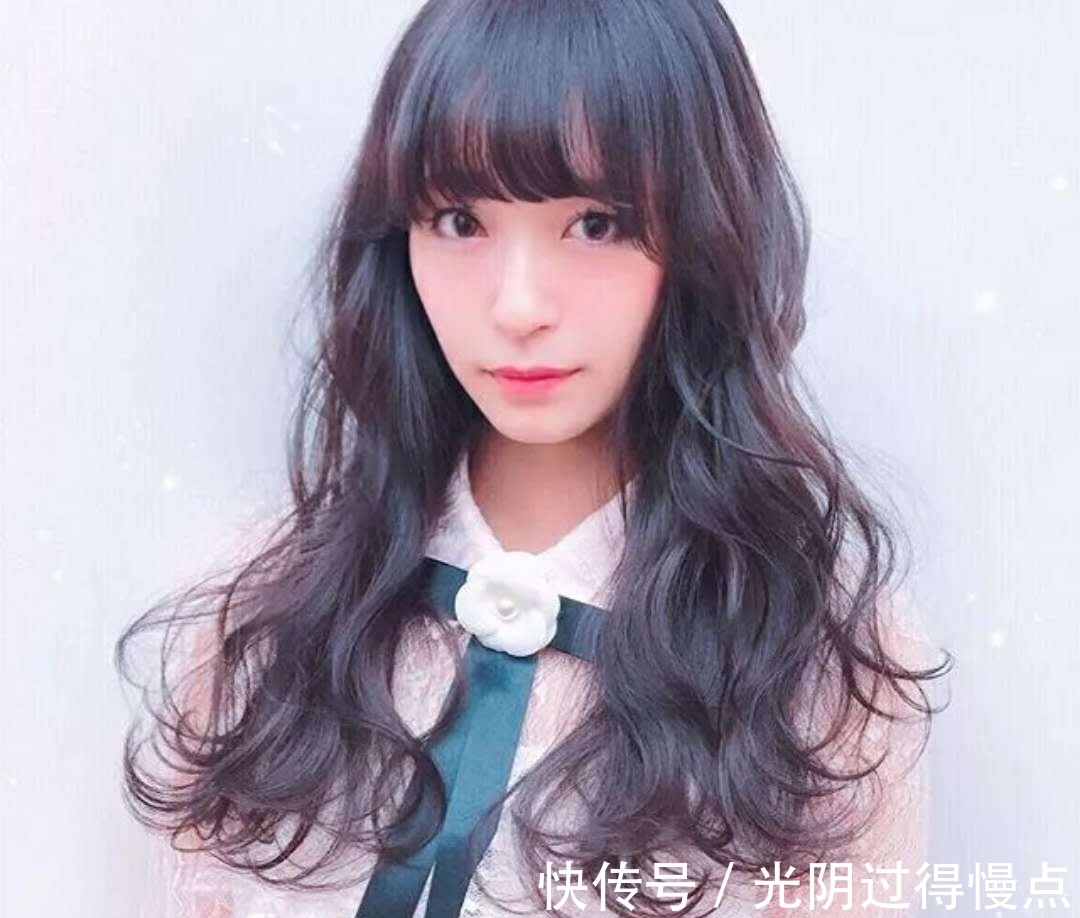 打理|40多岁长发,烫空气烫还是大波浪好看?为什么?