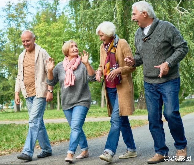 运动强度|跑步和慢走有什么区别？无论选择哪种运动，适合自己比较重要