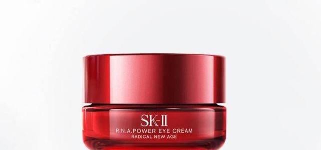 超补水保湿的眼霜推荐：让你的眼周肌肤呈现柔滑弹润，水莹剔透