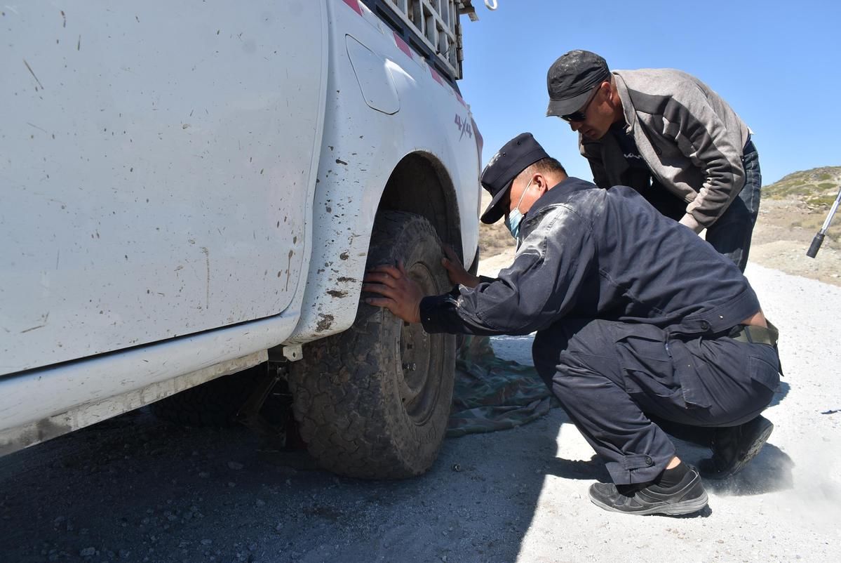 新疆阿勒泰|新疆阿勒泰：移民警察上演“火速救援”