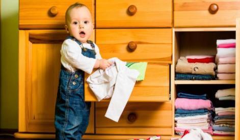 房间|凌乱的房间一定养不出有出息的孩子?越乱越有创造力!