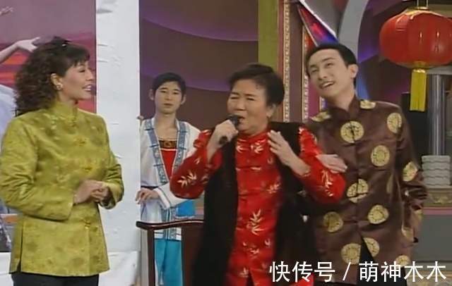 |春晚幕后惊险小插曲:倪萍现编段子,王菲救场,赵本山崩溃大哭