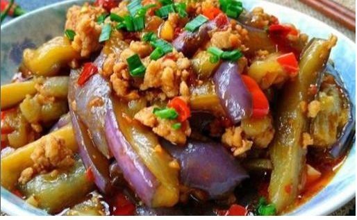 几道家常菜推荐，家里隔三差五做一次，鲜香美味，味道好极了