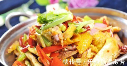 干锅排骨|干锅类的菜有哪些具体做法比如干锅排骨，干锅鸡这些的