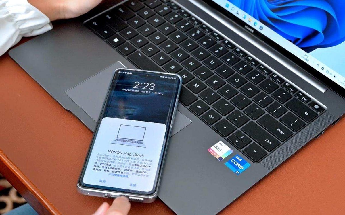 实体|登上京东双十一年度主推爆品榜,仅半年荣耀再成电商平台宠儿
