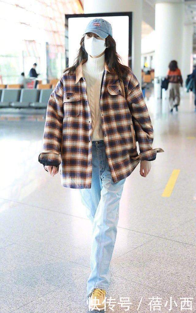 潮流|刘雯不愧是超模,简单穿一身休闲装都特有高级感,轻松引领潮流