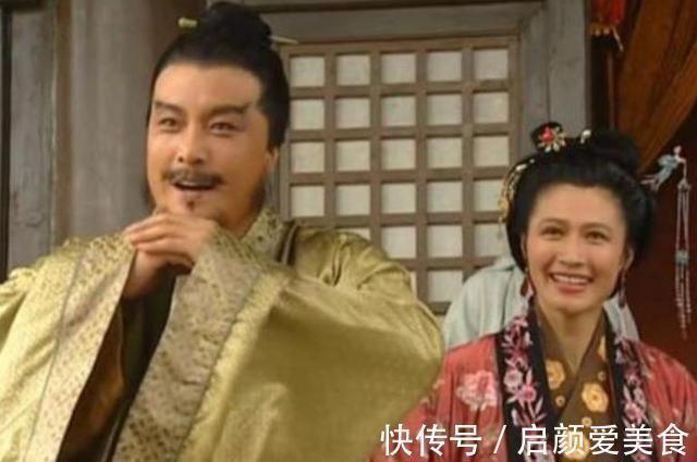 呼延灼$卢俊义上山时,宋江都把武松鲁智深派去迎战了,为何不敢派林冲?