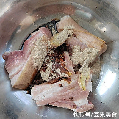 小茴香|冬天的的味道，肉夹馍不用烤箱照样能做