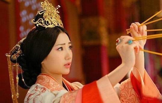 太子|“钩弋夫人”赵婕妤,历史上第一个因子贵而身亡的母亲