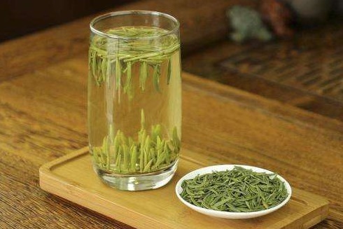 老人|老人预防慢性“血管病”，常吃4种食物，降血脂、调血压