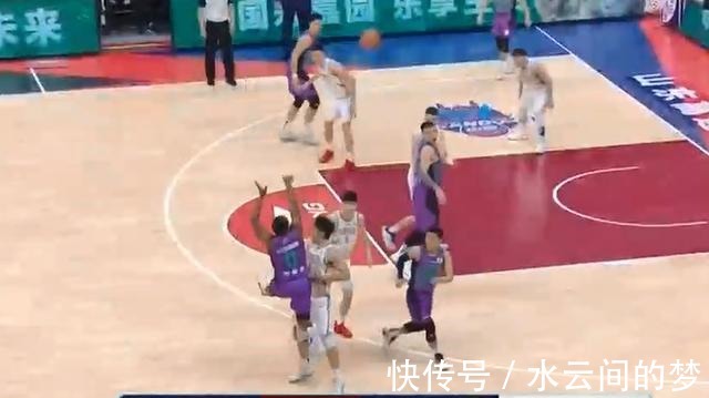 浙江男篮|CBA裁判汪梅遭篮协处罚从主裁降为助理裁判,多次错漏判引争议