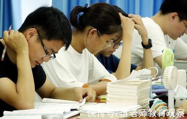 好好学习|大学四年，哪个阶段最适合准备考研?过来人分享“高效上岸”技巧