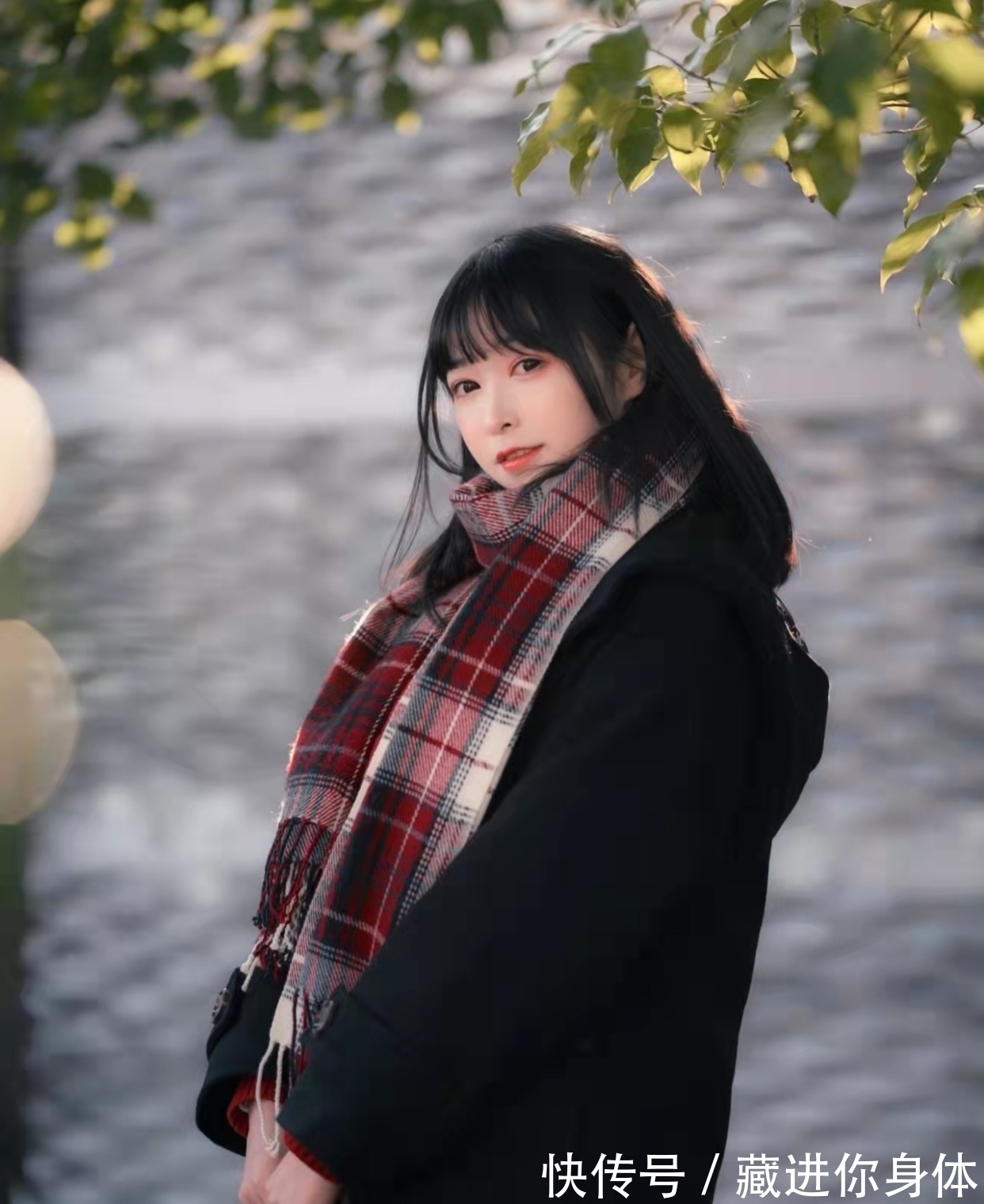 格律&七言格律:悠泓丽水泾香阁,叠谷苍松接碧天