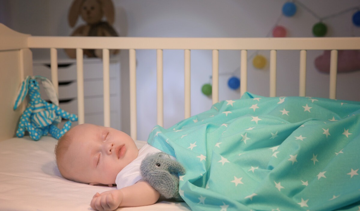 技巧|睡眠好的宝宝长得快,让孩子晚上睡久一点有技巧,新手爸妈学起来