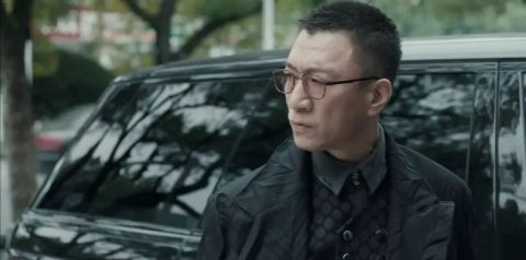 张艺兴|《扫黑风暴》:都在关注张艺兴?我却偏爱“穷凶极恶”的孙红雷