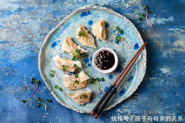 医生|失眠太痛苦!谷维素和维B好?医生:都不对,这 3种搭配效果更好