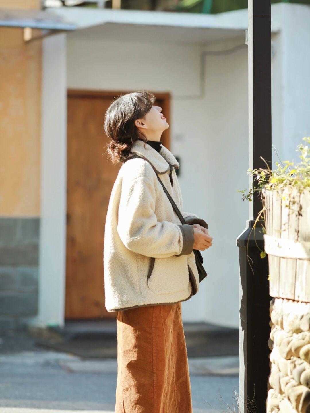 毛衣 冬天穿衣没头绪?看看这些乖巧又时髦的冬季穿搭,舒适洋气又日常