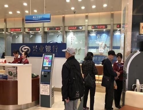 还贷款|有45万存款没房,有价值90万住房没存款,谁的日子过得更潇洒?