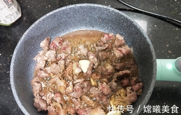 补充蛋白质|手把手教你家常版炖土豆,软烂鲜香,汤汁鲜美,好吃又下饭!