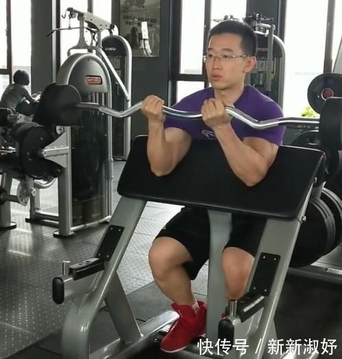 小毛睿|想要练大肱二头肌、练出麒麟臂不妨试试这个动作,孤立效果很好