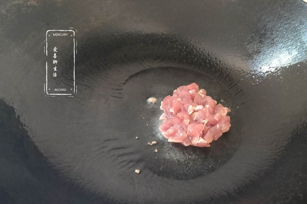 舔盘|秋天，吃鸡吃鸭不如这碱性食物，2块钱一块，随手一炒好吃到舔盘
