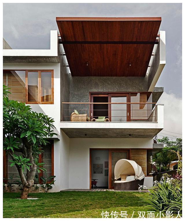 客厅|印度夫妻晒出350㎡别墅走红网络,二人世界,被超多人羡慕!