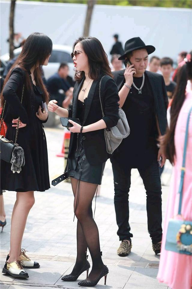 美艳又超级有气场的职场风穿搭, 美女墨镜一戴, 谁都不爱