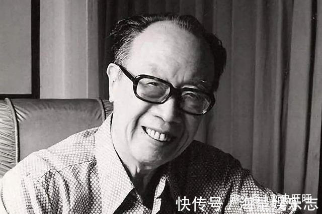 槐园梦忆!梁实秋的鞋带松开了,妻子弯下身给他系鞋带,不料从此天人永隔