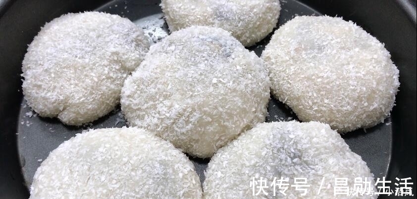 糯米粉别用油炸了，筷子搅一搅，不加一滴水，吃着不腻特别香