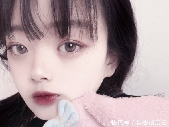 这3个脸上特征的人不要留“黑长直”!不然会拉低你原本颜值