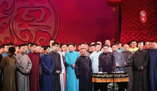 飞这个字的笔画顺序是什么