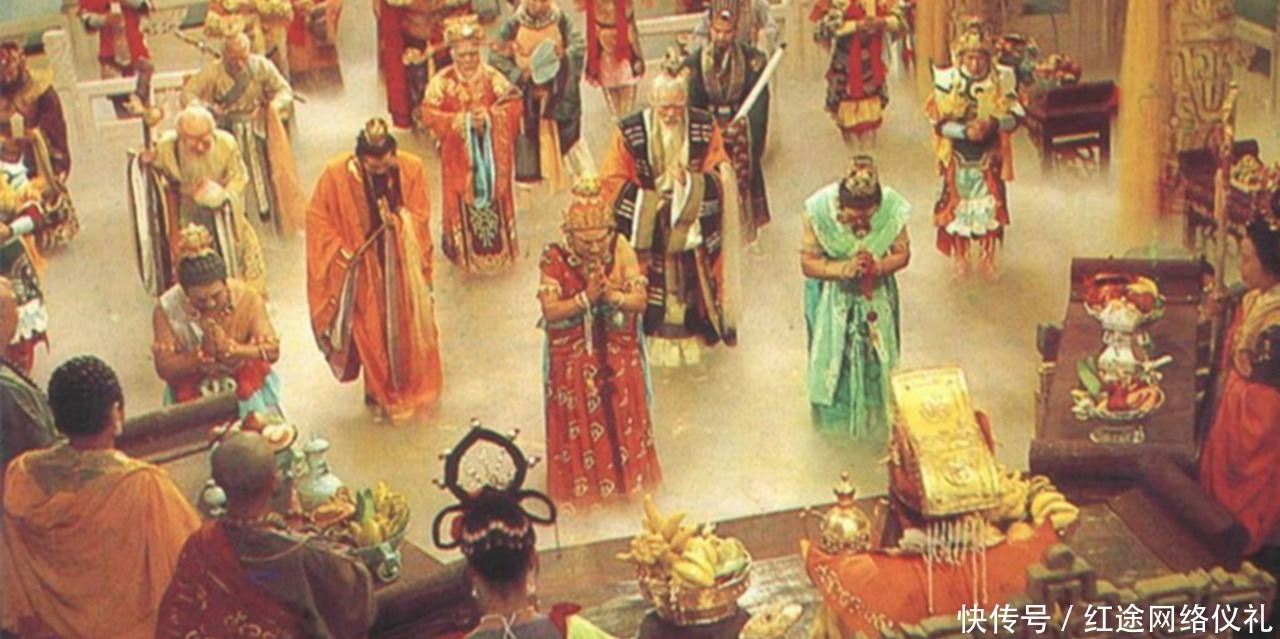 钻木取火|西王母和这几位传出过“情感交际”,与这位探讨了钻木取火之术