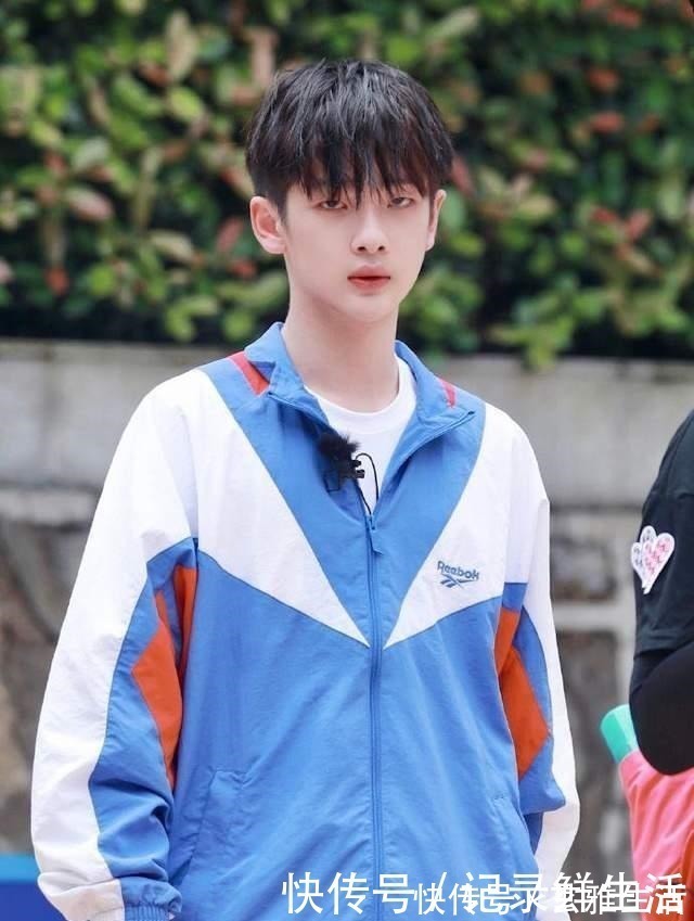 r1se|周震南之后，焉栩嘉或缺席双十二晚会，R1SE小分队谁去合适