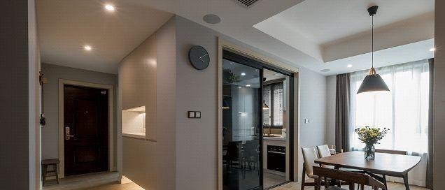 柜子|老公非在餐厅打一排柜子,空间一下多出好几平,邻居立马学走了!