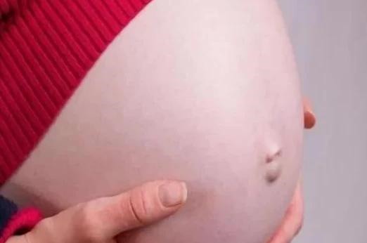 v孕妇在怀孕期间,能不能吃红薯,对身体是有损还是有益