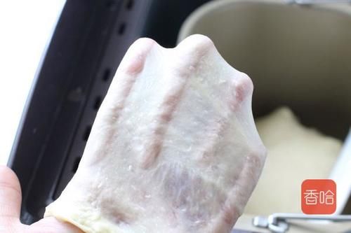 面包店最常见的面包自己做，真材实料吃得放心，食材做法都简单