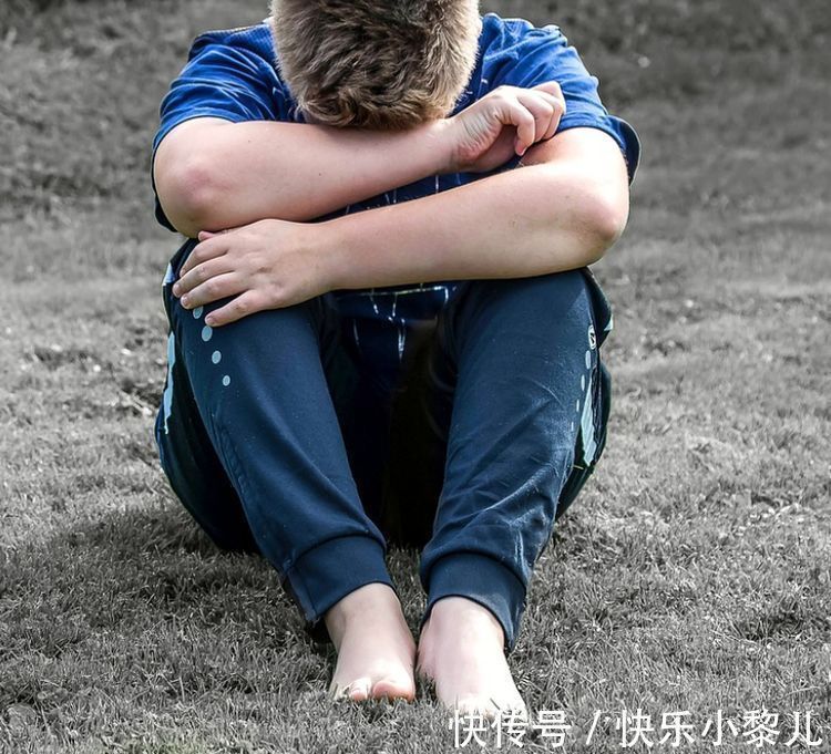 原生家庭|韩国6岁女孩“挑父母”,标准扎心又无奈,穷人就不配生娃吗?