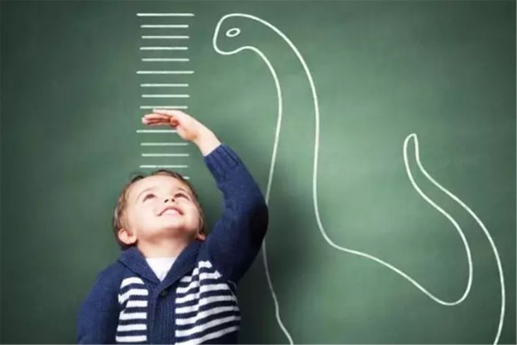孩子|父母的这些“认知误区”、不重视,让50%中国儿童没长到遗传身高