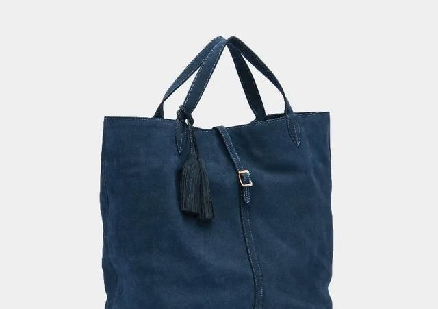 包袋品牌那么多,为什么只有它能征服所有挑剔有品绅男