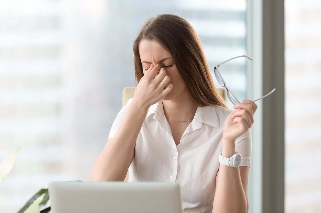 屈光力|如果看远看近都不清,那么这种情况比近视还麻烦!戴眼镜的大人小孩可能都有!